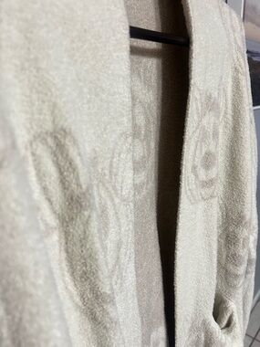 Magic Soft Cream Open-Front Plush Cardigan